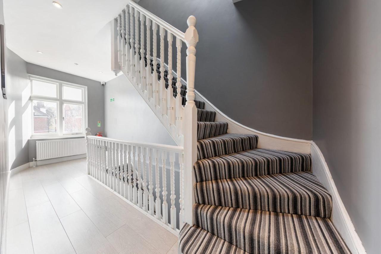 Anson Hotel Modern And Spacious Loft Suite Londen Buitenkant foto